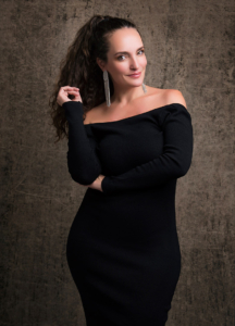 Ensaio fotográfico feminino em estúdio